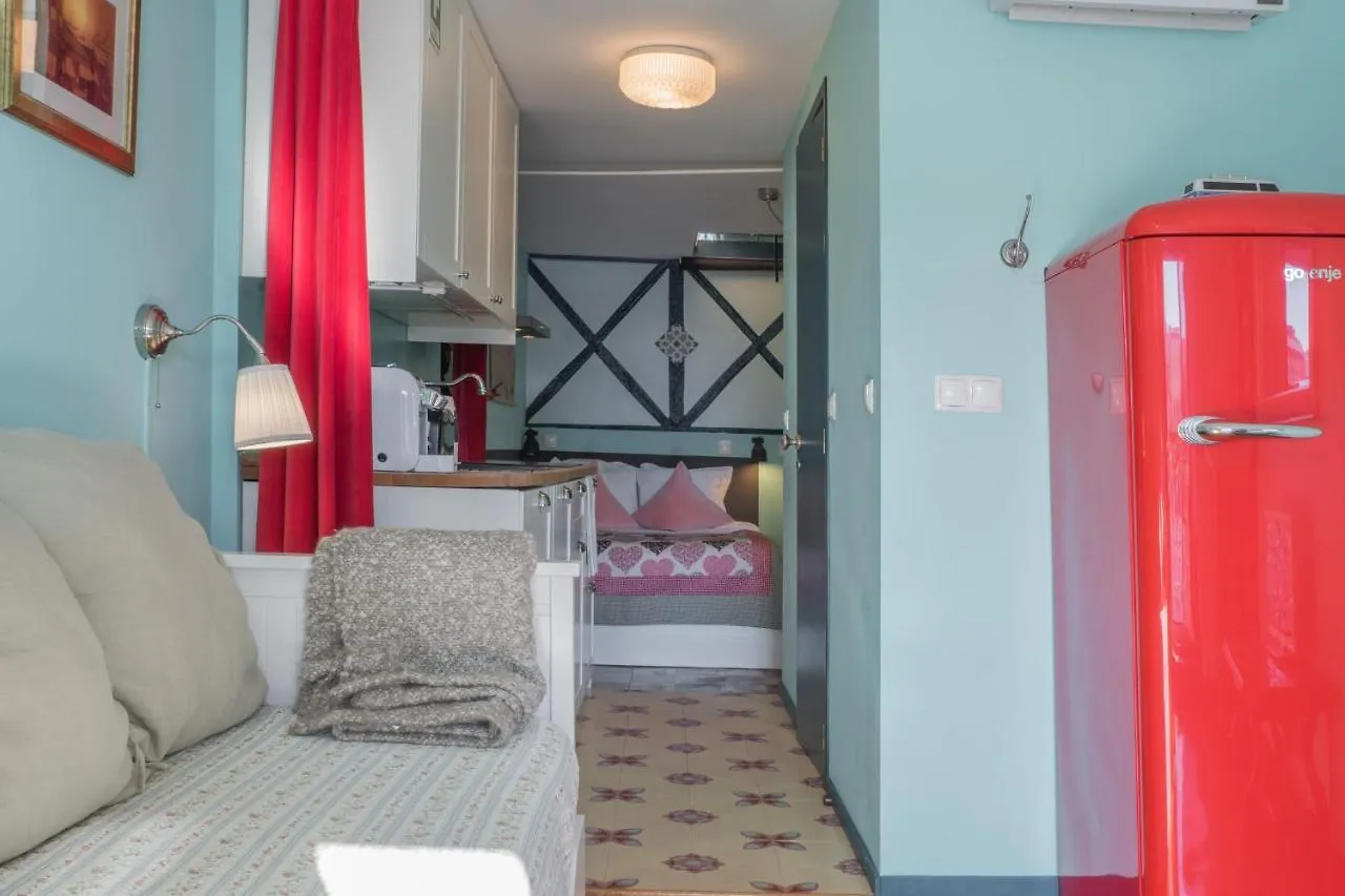 Lisbon Heart Apartments - White Apartment By Lovelystay Portugal
